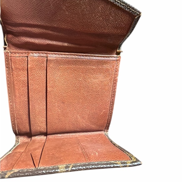 ✨ Authentic Vintage Louis Vuitton Monogram Bifold Wallet ✨ - Picture 3 of 5